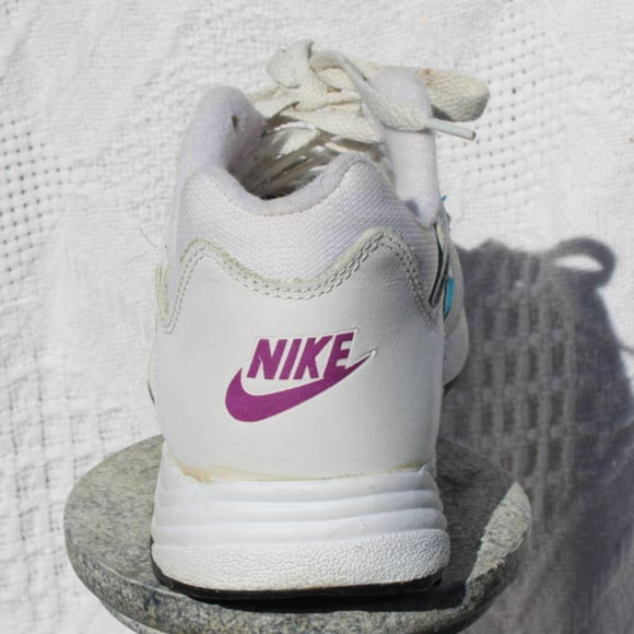 Vintage 1995 Nike Regrind Running shoe teal pink Size 8w - Picture 10 of 12